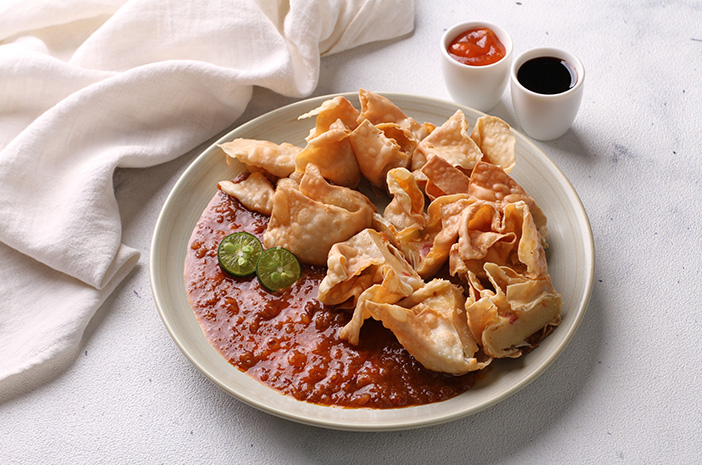 Bakso Tahu Goreng Atau Batagor Jajanan Khas Bandung