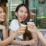 Minum Kopi Sudah Menjadi Kebiasaan Anak Muda