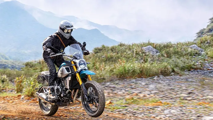 Sepeda Motor Trail Yang Di Buat Untuk Medan Ekstrem