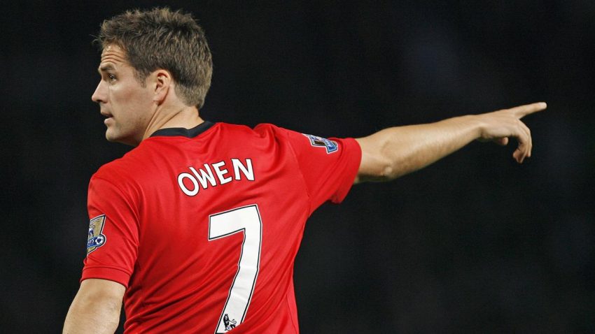 Michael Owen Pemain Bola Berdarah Inggris