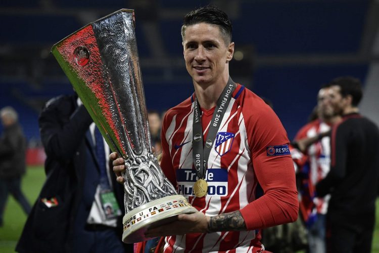 Pesepakbola Spanyol Fernando Torres Pensiun Bermain
