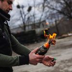 Sejenis Peledak Rakitan Atau Bom Molotov