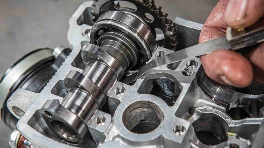 Bagian Motor Pada Sebuah Komponen Klep Kendaraan