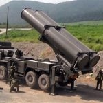 Senjata Perang Misil Yang Meluncur Sesuai Target