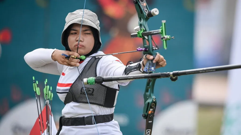 Olahraga Ketepatan Panahan Dengan Sebuah Busur
