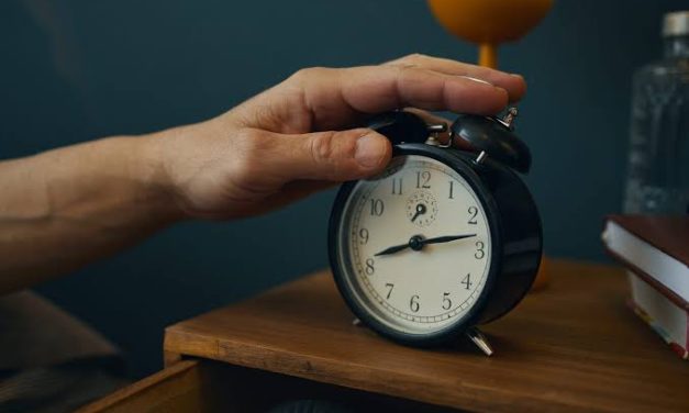 Pengingat Alarm Digital Yang Berfungsi Sekarang