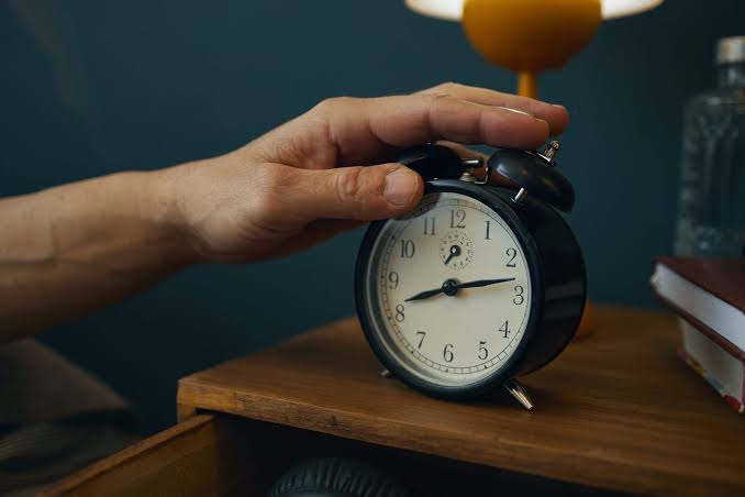 Pengingat Alarm Digital Yang Berfungsi Sekarang