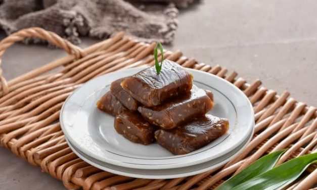 Penganan Manis Dodol Sebagai Makanan Tradisional
