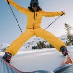 Olahraga Rekreasi Ski Dengan Penggunaan Papan