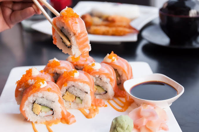 Makanan Mentah Jepang Sebuah Hidangan Sushi
