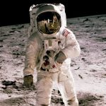 Pekerjaan Luar Angkasa Dari Seorang Astronot