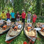 Kendaraan Buatan Sampan Kecil Pengangkut Orang