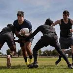 Permainan Kasar Rugby Dengan Adu Kekuatan Badan