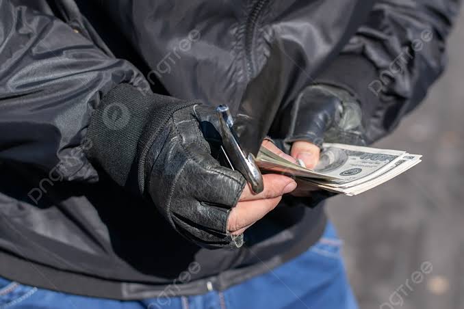 Sekelompok Penjahat Bandit Dengan Tujuan Uang