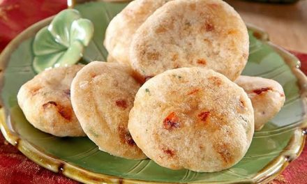Jajanan Kuliner Cireng Dari Jawa Barat