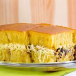 Kuliner Indonesia Martabak Manis Dengan Banyak Topping