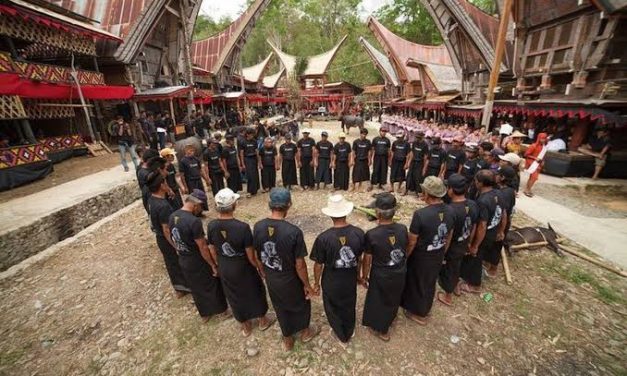 Kelompok Masyarakat Toraja Sebuah Suku Di Indonesia