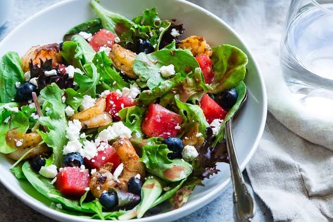 Makanan Hidangan Salad Dari Berbagai Sayuran