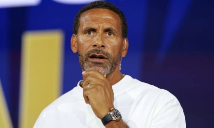 Seorang Pesepakbola Lama Pemain Rio Ferdinand