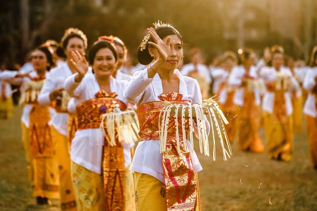 Suatu Kehidupan Budaya Di Berbagai Negara